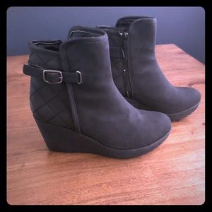 Women’s black wedge booties